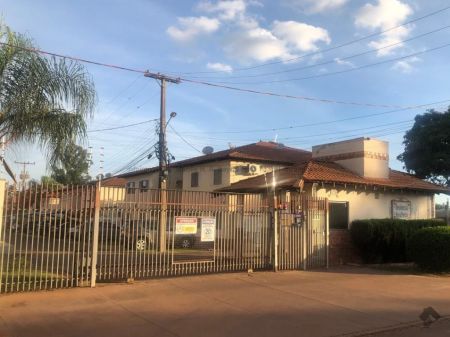 Apartamento em Jardim Veraneio