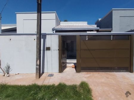 Casa-Térrea em Vila Nasser