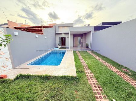 Casa-Térrea em Rita Vieira