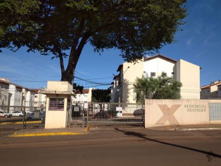 Apartamento em Jardim Monte Alegre