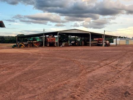 Fazenda em Zona Rural