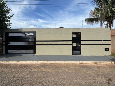 Casa-Térrea-Condomínio em Jardim Tarumã