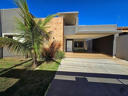 Casa-Térrea em Maria Aparecida Pedrossian