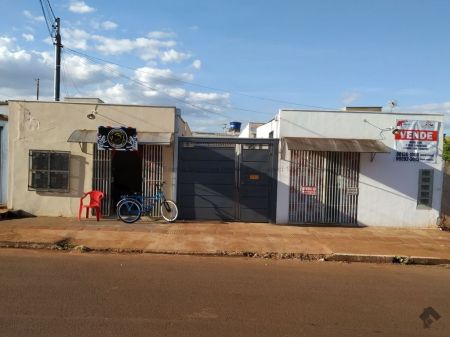 Casa Comercial em Jardim Campo Alto