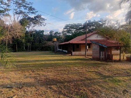 Chácara em Zona Rural