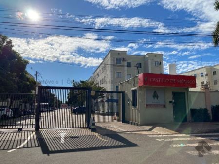 Apartamento em Pioneiros