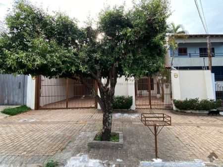 Casa Comercial em Santa Fé
