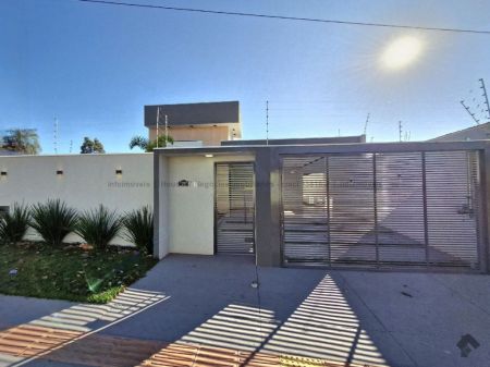 Casa-Térrea em Jardim Seminário