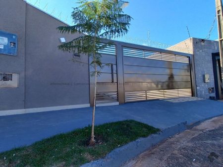 Casa-Térrea em Loteamento Água Limpa Park