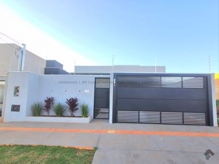 Casa-Térrea em Vila Nasser