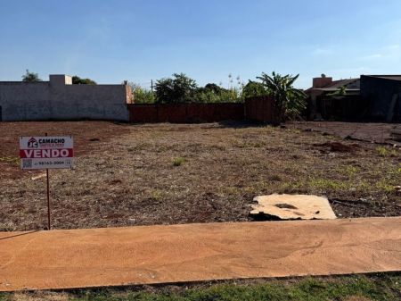 Terreno em Jardim Guaicurus