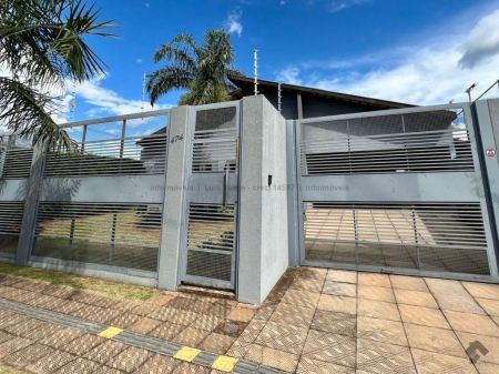 Casa-Térrea em Jardim Paulista