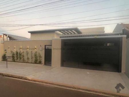 Casa-Térrea em Rita Vieira