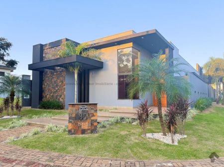 Casa-Térrea-Condomínio em Residencial Porto Madero