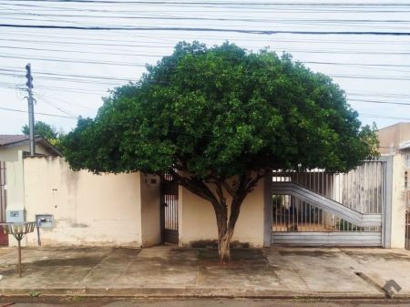 Casa-Térrea em Coophavila II