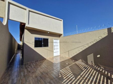 Casa-Térrea em Coophasul