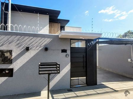 Casa-Térrea em Vila Santo Amaro