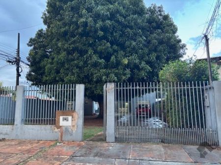 Casa-Térrea em Santo Antônio