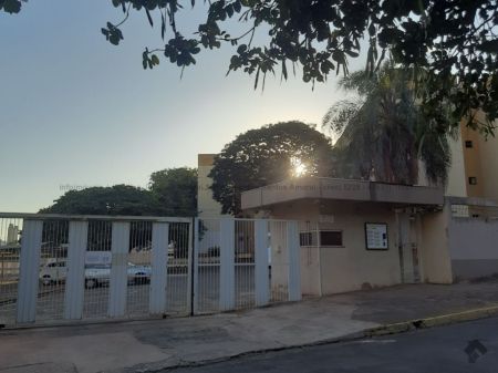 Apartamento em Jardim dos Estados
