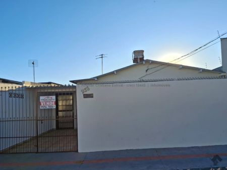 Casa-Térrea em José Abrão