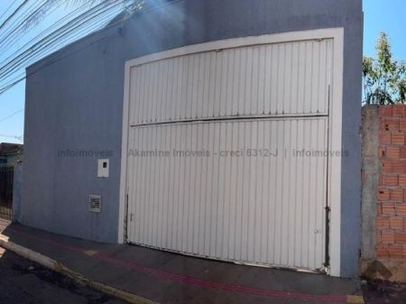 Imóvel Comercial em Jardim Jockey Club