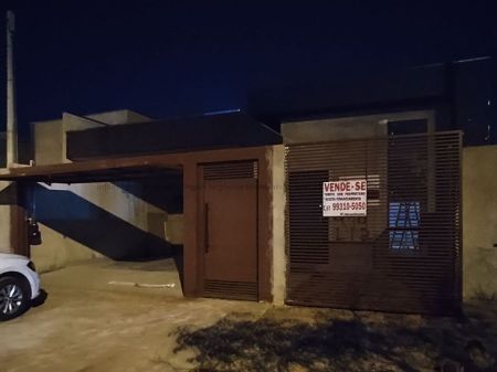Casa-Térrea em Jardim Cristhais II