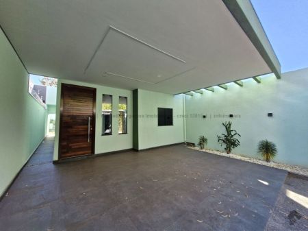 Casa-Térrea em Jardim Seminário