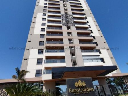 Apartamento em Centro