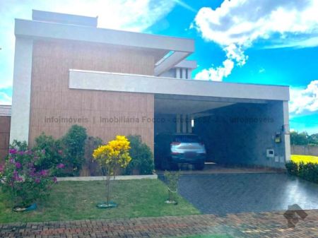 Casa-Térrea-Condomínio em Residencial Porto Royale