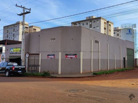 Casa Comercial em Loteamento Treviso