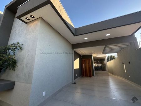Casa-Térrea em Rita Vieira