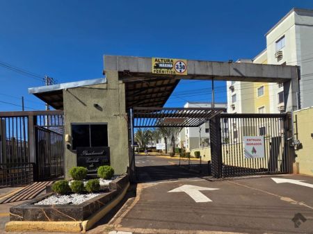 Apartamento em Pioneiros