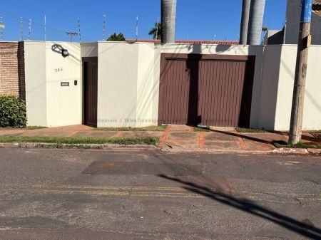 Casa-Térrea em Giocondo Orsi