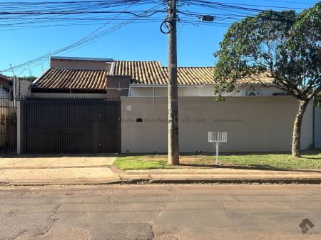 Casa-Térrea em Vila Taveirópolis