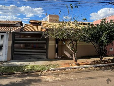 Casa-Térrea em Residencial Sírio Libanês II