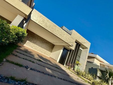 Casa-Térrea-Condomínio em Residencial Alphaville IV