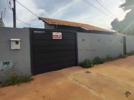 Casa-Térrea em Vila Almeida
