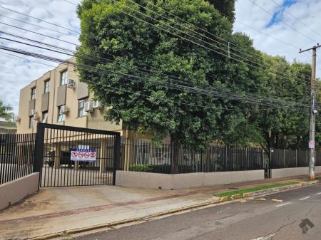 Apartamento em Vila Rosa Pires