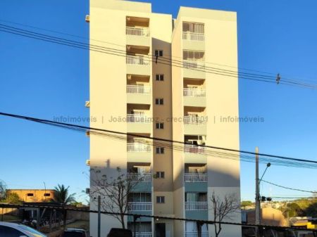 Apartamento em Mata do Segredo