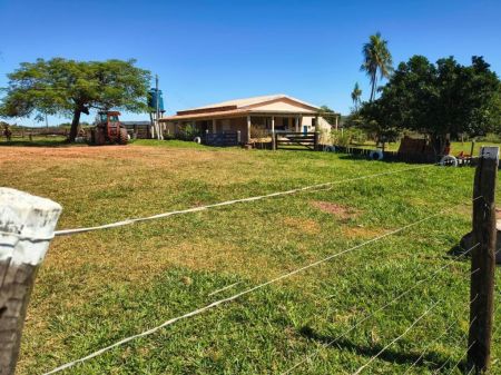Fazenda em Zona Rural