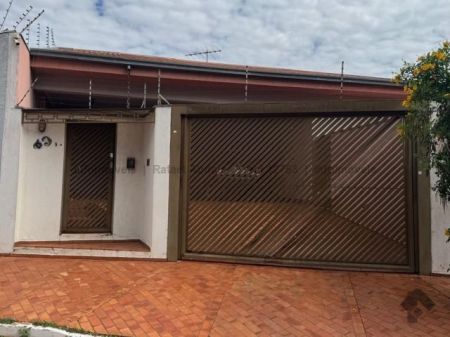 Casa-Térrea em Jardim Autonomista