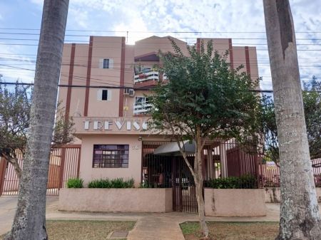 Apartamento em Vila Bandeirante