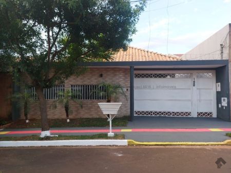 Casa-Térrea em Residencial Sírio Libanês I