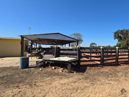 Fazenda em Zona Rural