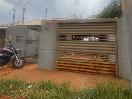 Casa-Térrea em Nova Campo Grande