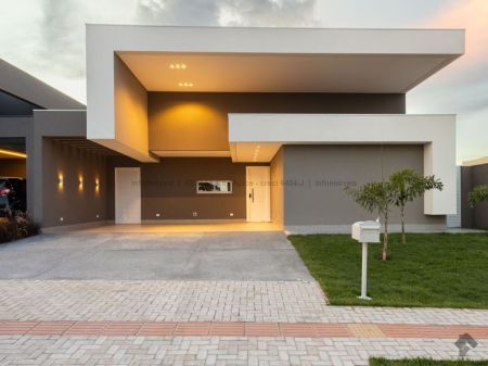 Casa-Térrea-Condomínio em Residencial Alphaville IV