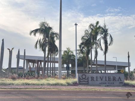 Terreno-Condomínio em Riviera Home Club