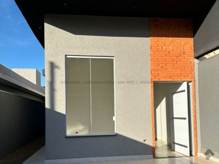 Casa-Térrea em Loteamento Água Limpa Park