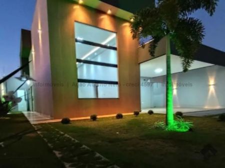 Casa-Térrea em Jardim Seminário