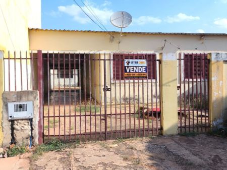 Casa-Térrea em Coophavila II
